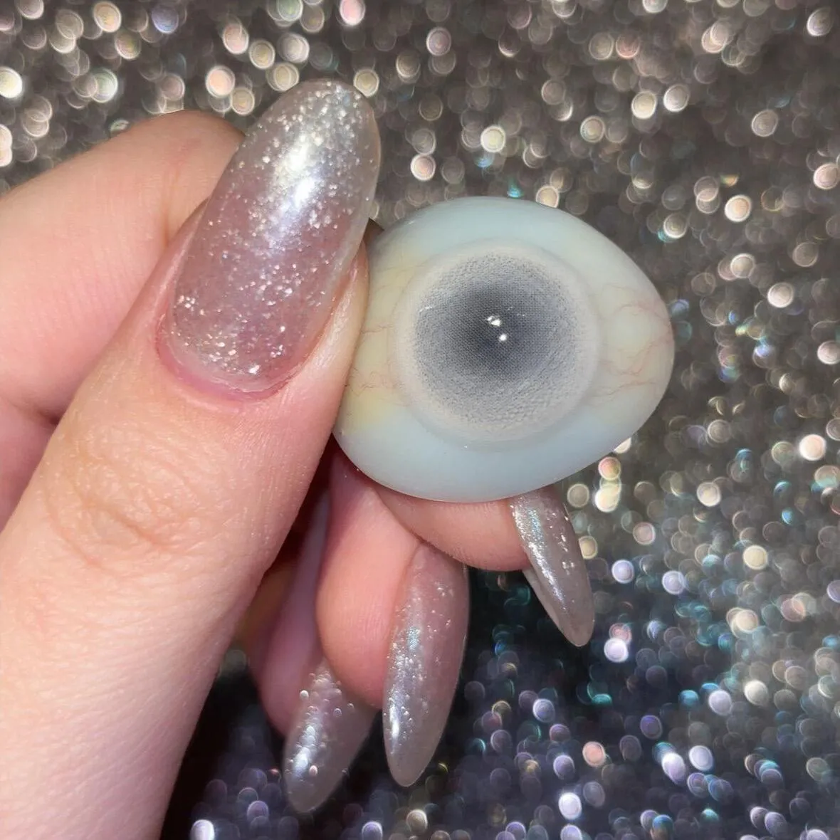 EyeLensy Sheer White | 1 Year
